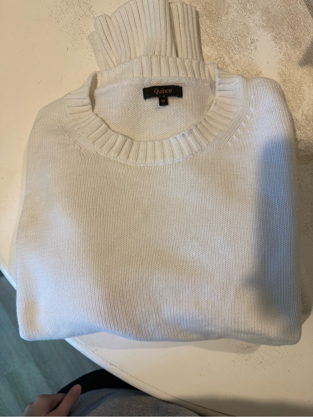 Quince white organic cotton crewneck sweater size medium